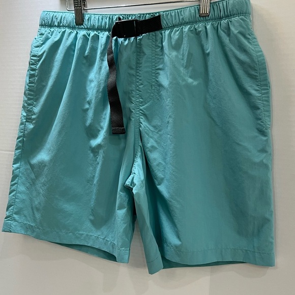 Columbia Men's Blue Shorts - Picture 2 of 15